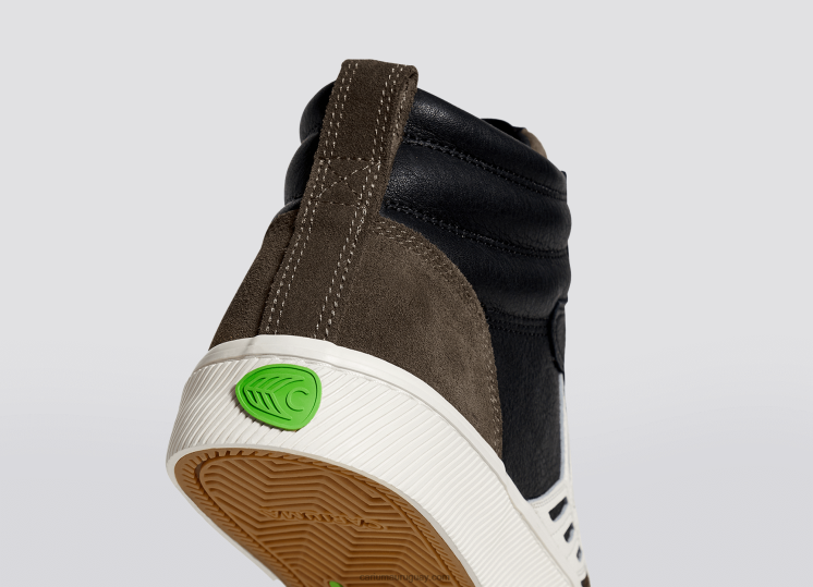 cuero premium negro/marfil hombres 4F2V6147 Cariuma