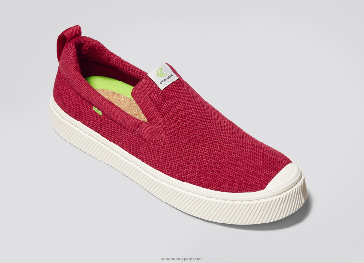 punto rojo hombres 4F2V6171 Cariuma