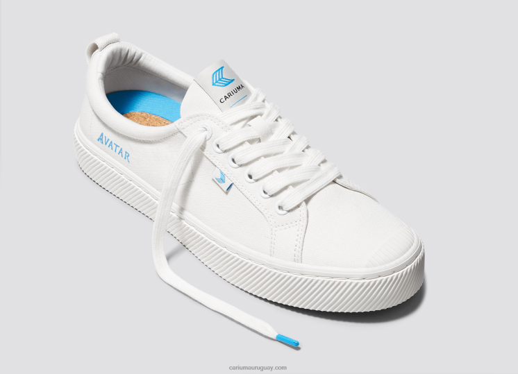 avatar lienzo blanco roto mujer 4F2V6258 Cariuma