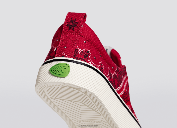 lienzo pañuelo rojo mujer 4F2V6236 Cariuma