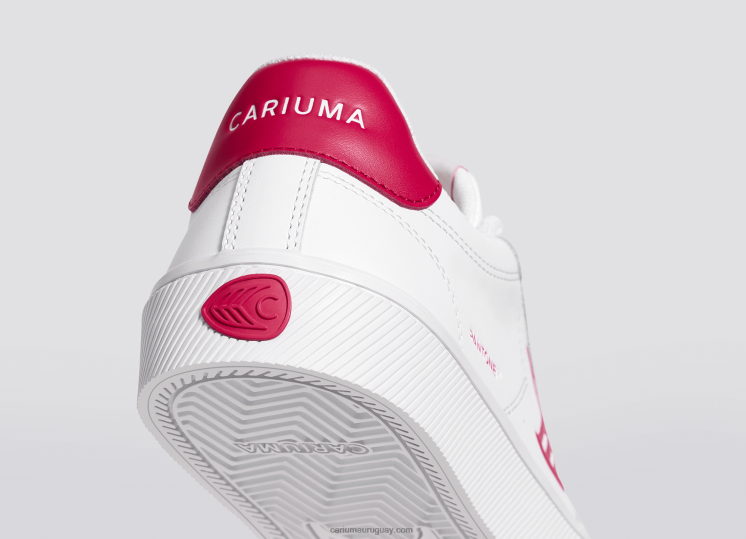 pantone viva magenta cuero blanco mujer 4F2V6294 Cariuma