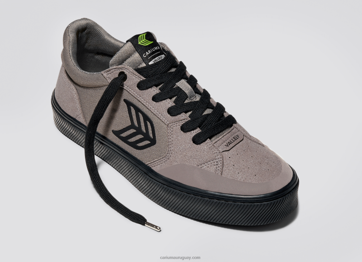 gris negro mujer 4F2V6341 Cariuma